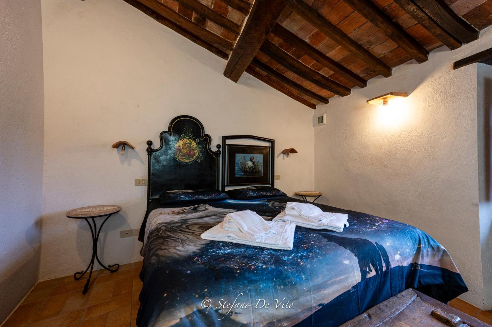 Il Borgo Del Lupo Villa Sarteano Buitenkant foto